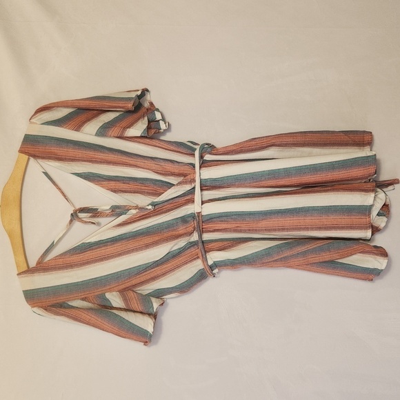 Francesca's Fredah Stripe Front Back Tie Short Sleeve Elastic Waist Boho Romper - Picture 7 of 12